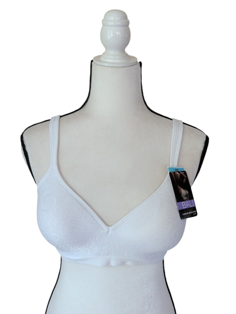 Bali Comfort Revolution Jacquard Pattern Wirefree Bra 36C White Swirl